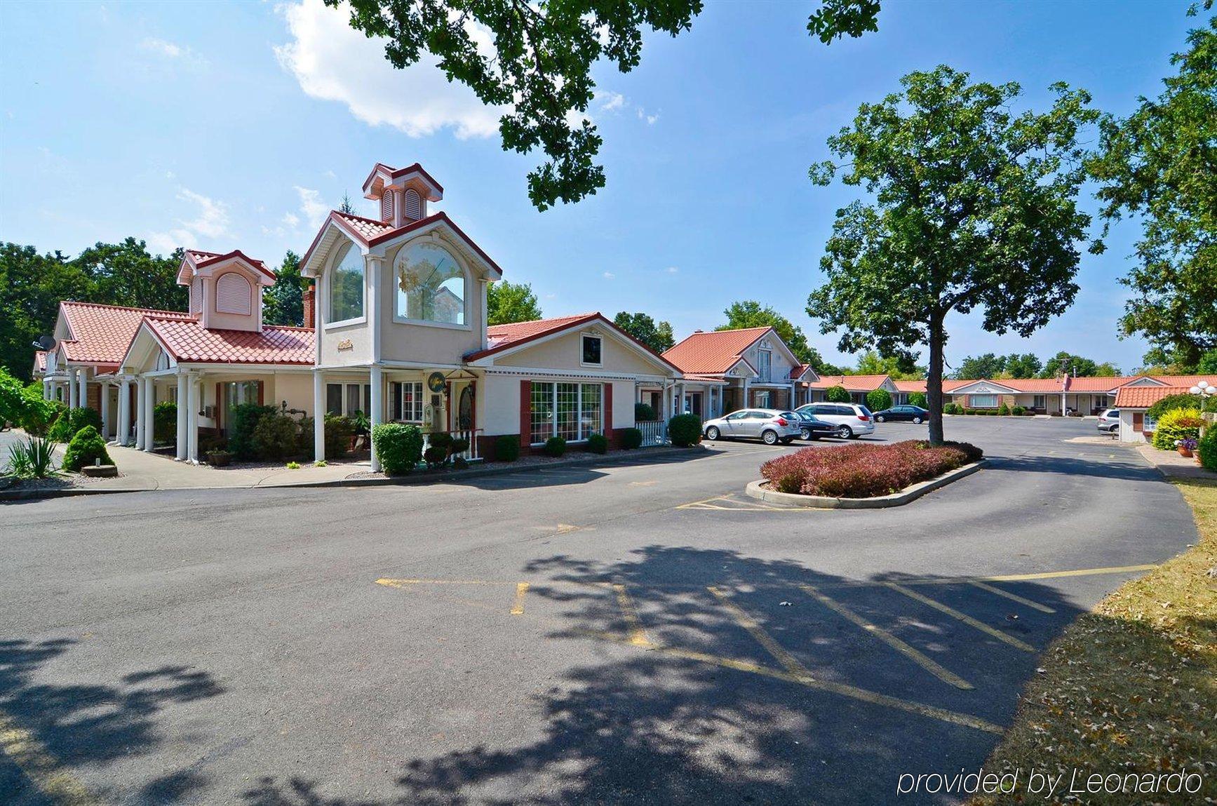 Village Haven Inn & Extended Stay Clarence Exterior foto